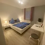 Slavia Hotel 2*