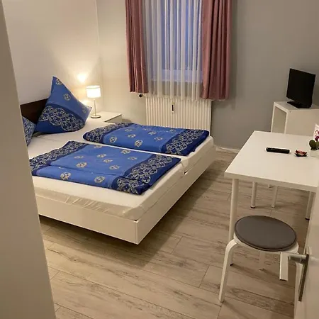 Slavia Hotel 2*