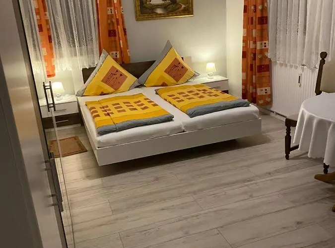 فندق Slavia بتزدورف