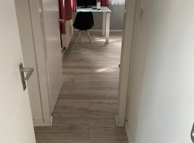 מלון Slavia בצדורף