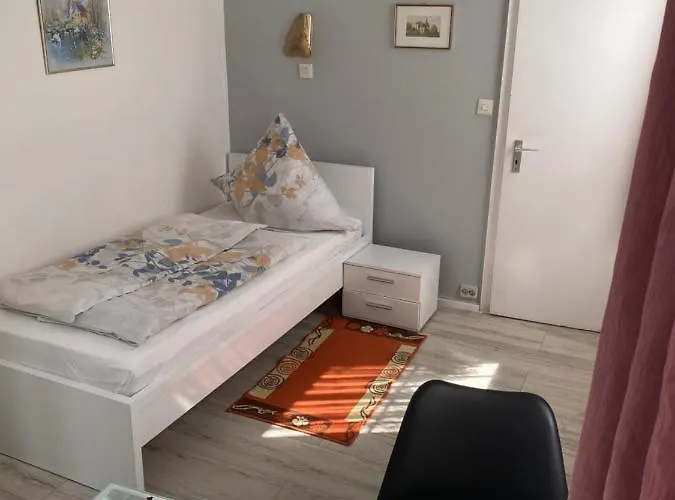 Slavia 2* בצדורף